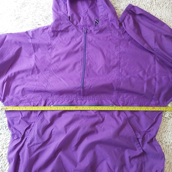 Beaver Canoe vintage purple windbreaker- size large - Picture 5 of 9